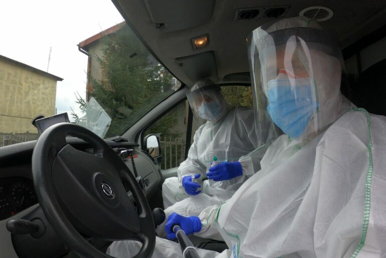 Po karetkę, tylko w zagrożeniu życia i zdrowia