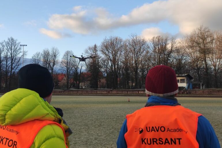 Dron zlokalizuje smog