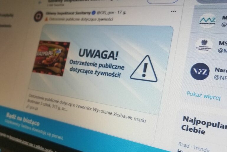 Zanieczyszczone kiełbaski wycofane ze sprzedaży. Sprawdź, czy masz je w lodówce