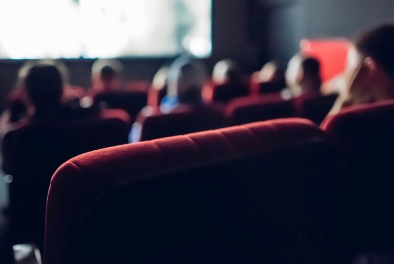 Od dziś luzowanie obostrzeń. Zobacz, co się zmieni