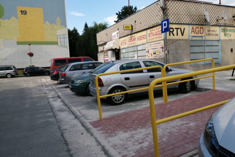 Na Zabobrzu  „na górce” ładniej, ale nie idealnie