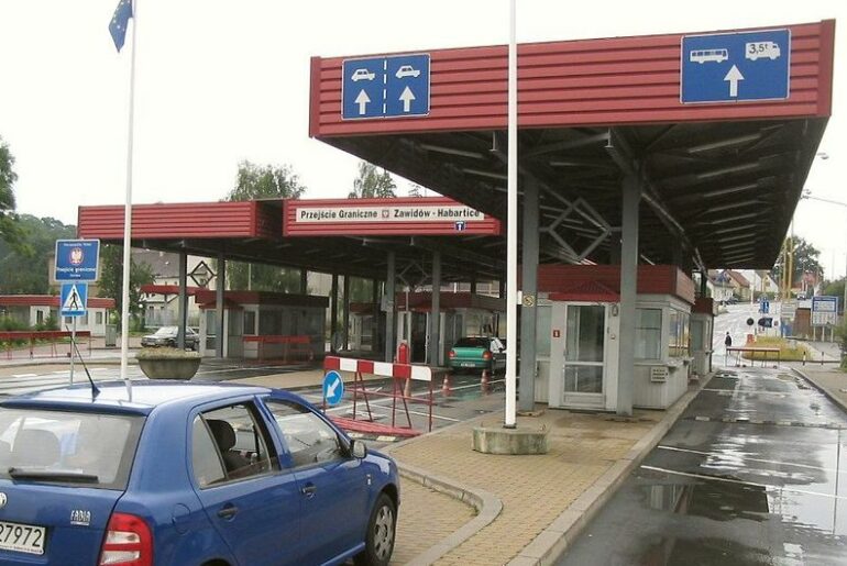 Od poniedziałku zakaz wjazdu do Czech