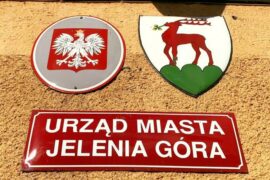 Duże podwyżki zarobków dla samorządowców