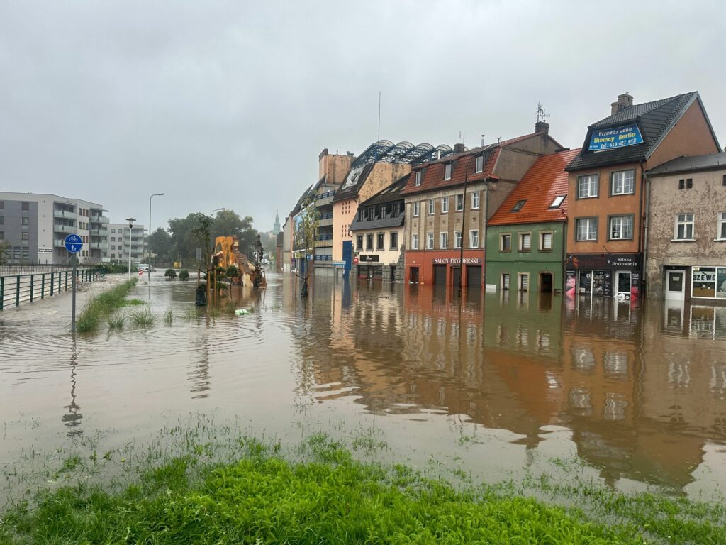 70 inwestycji wartych prawie 2 miliardy ma zabezpieczyć dorzecze Bobru przed katastrofalnymi powodziami
