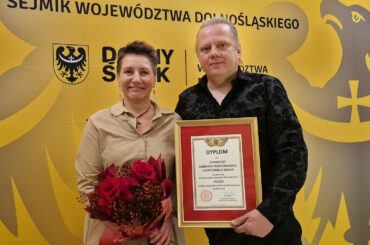 Dolnośląska Nagroda Kulturalna SILESIA 2025 dla duetu Praluzja z Miejsca Wielu Sztuk w Łomnicy!