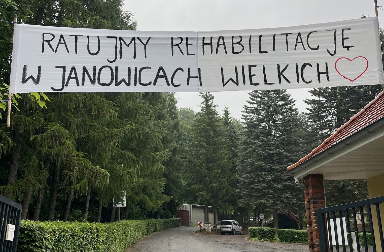 W Janowicach nie chcą przyłączenia ich szpitala do placówki w Jeleniej Górze